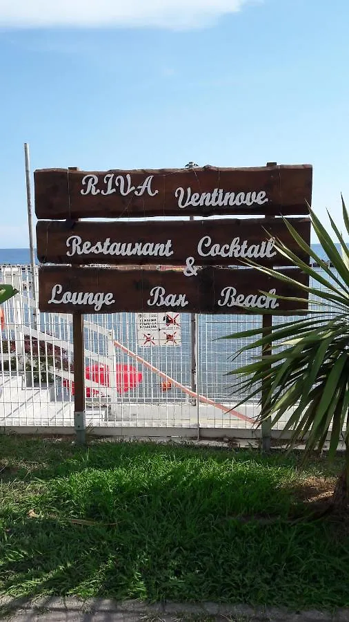 Apartment Appartamento Bouganville Sanremo Italy