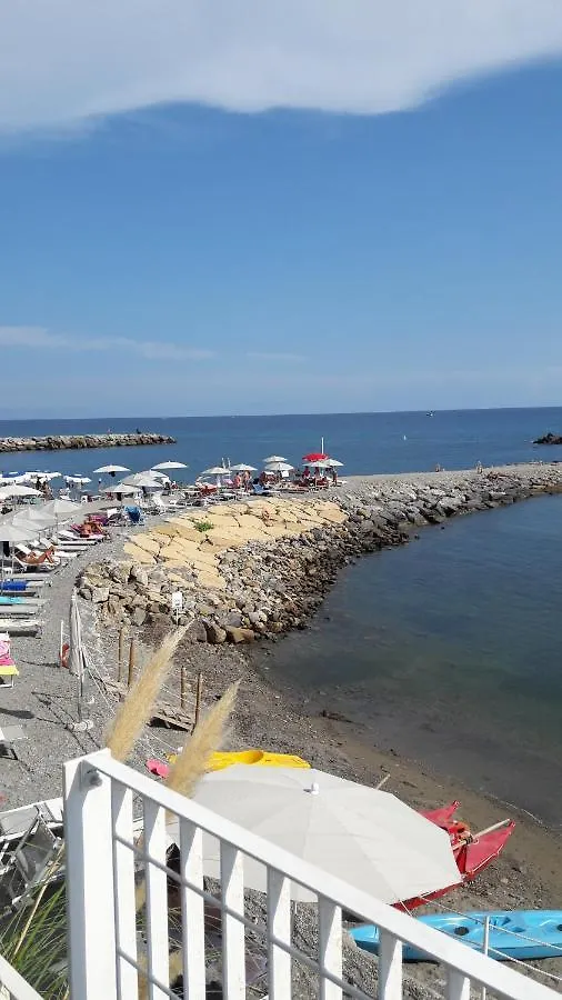 Appartamento Bouganville Sanremo