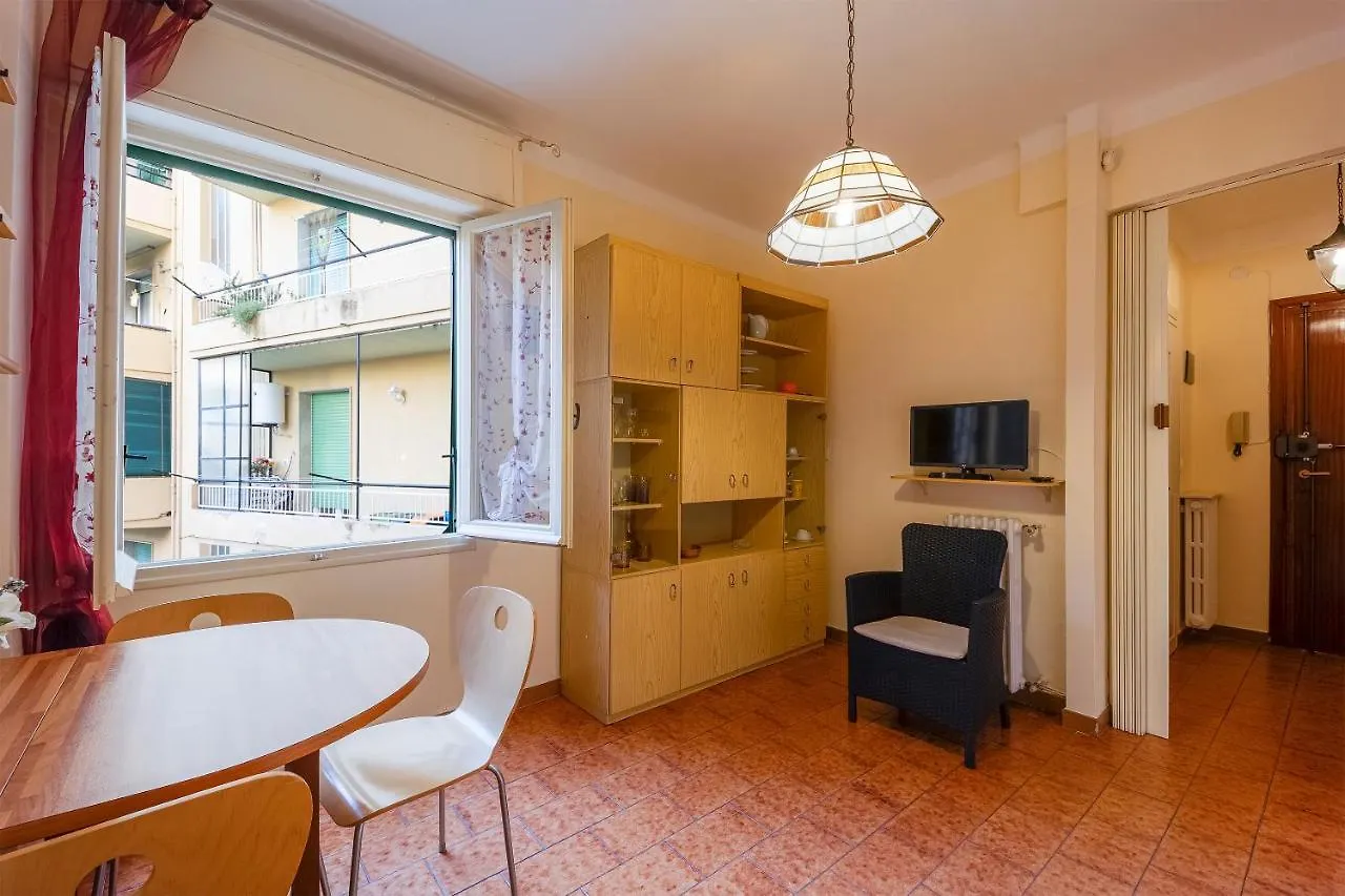 Apartment Appartamento Bouganville Sanremo